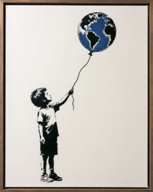 Bild erstellt mit einer Schablone von einem Kind, das einen Ballon trägt, der die Erde darstellt; die Welt hängt nur an einem Faden
